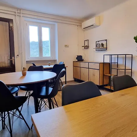 Vala Bed and breakfast Jagodje