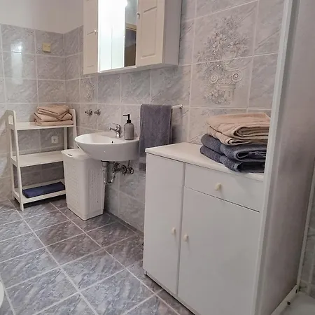 Alojamento de Acomodação e Pequeno-almoço Vala